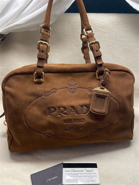 braune wildleder tasche prada|Kakaobraun Große Handtasche Aus Wildleder .